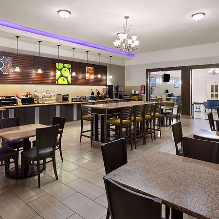 迪尔派克拉昆塔客栈及套房酒店 迪尔帕克 外观 照片